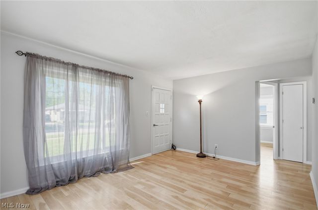 12808 Longmead Avenue, Cleveland, OH 44135