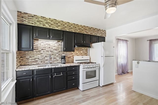 12808 Longmead Avenue, Cleveland, OH 44135