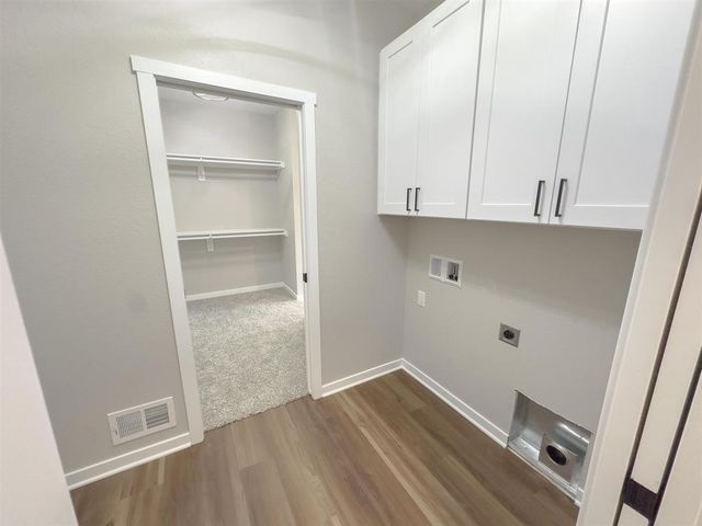 3822 N Woodbury Lane, Janesville, WI 53545