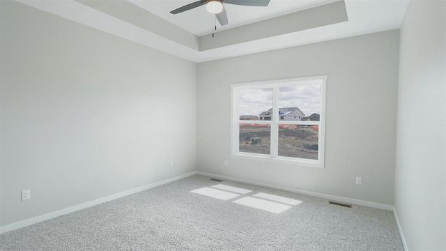 3822 N Woodbury Lane, Janesville, WI 53545