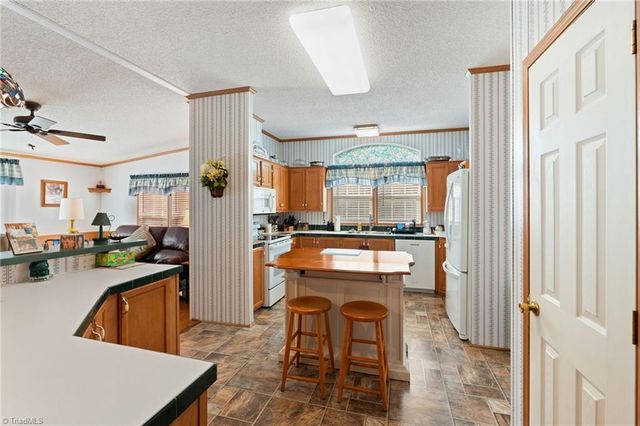 1721 Camp Dogwood Road, Pinnacle, NC 27043