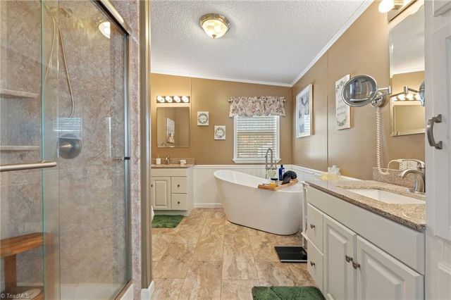 1721 Camp Dogwood Road, Pinnacle, NC 27043