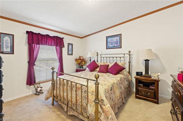 1721 Camp Dogwood Road, Pinnacle, NC 27043