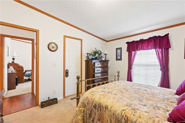 1721 Camp Dogwood Road, Pinnacle, NC 27043