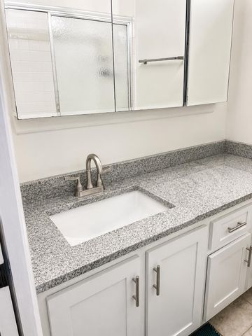 5424 Lakefront Boulevard D, Delray Beach, FL 33484