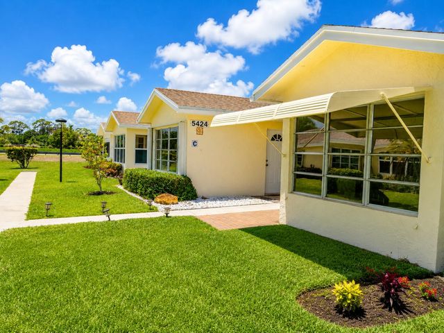 5424 Lakefront Boulevard D, Delray Beach, FL 33484