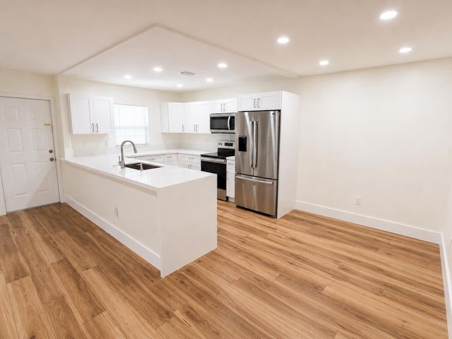 5424 Lakefront Boulevard D, Delray Beach, FL 33484