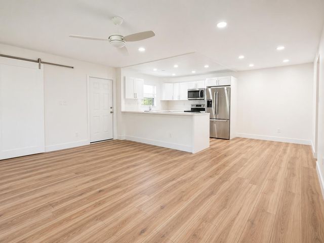 5424 Lakefront Boulevard D, Delray Beach, FL 33484