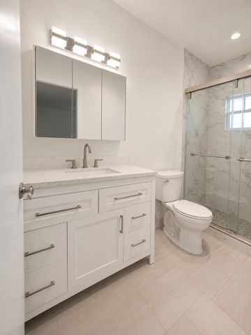 5424 Lakefront Boulevard D, Delray Beach, FL 33484