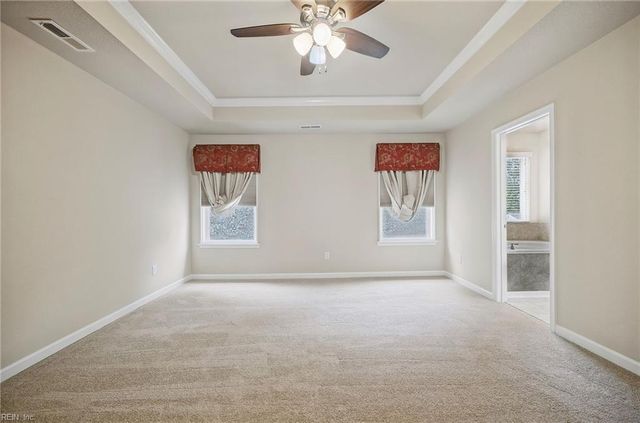 905 Rosana CT, Chesapeake, VA 23322