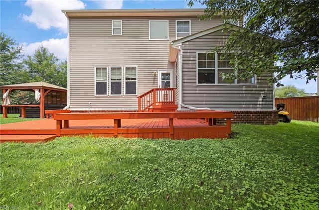 905 Rosana CT, Chesapeake, VA 23322
