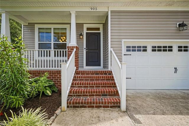905 Rosana CT, Chesapeake, VA 23322