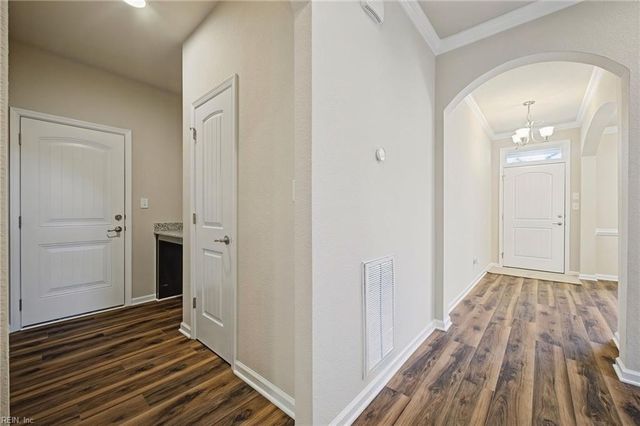 905 Rosana CT, Chesapeake, VA 23322