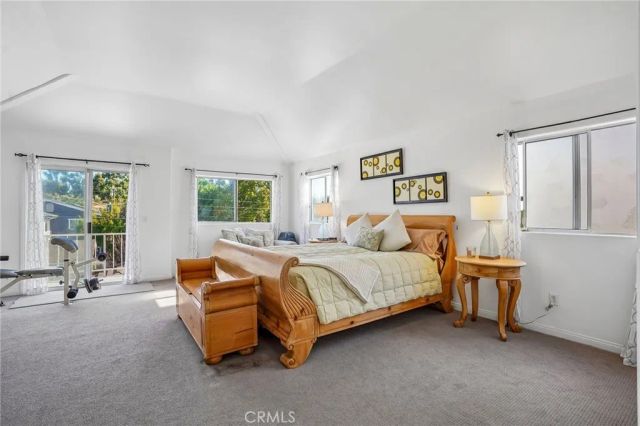 638 Rosecrans Avenue, Manhattan Beach, CA 90266