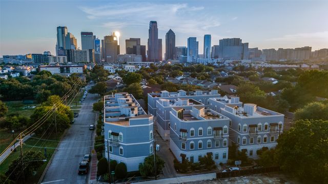 1405 Mccoy Street 4U, Dallas, TX 75204