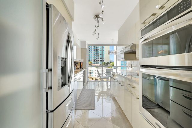 16400 Collins Avenue 641, Sunny Isles Beach, FL 33160