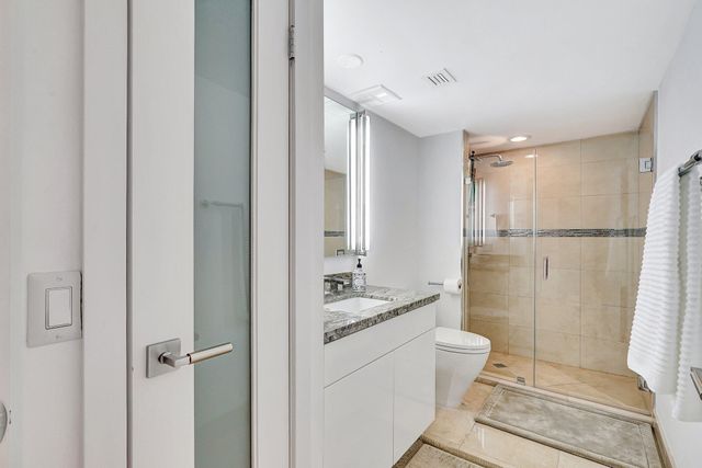 16400 Collins Avenue 641, Sunny Isles Beach, FL 33160