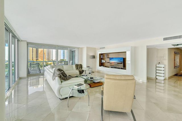 16400 Collins Avenue 641, Sunny Isles Beach, FL 33160
