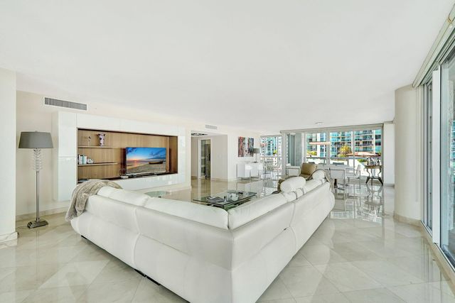 16400 Collins Avenue 641, Sunny Isles Beach, FL 33160