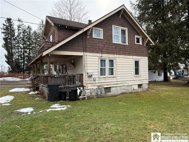 29 Railroad Avenue, Carroll, NY 14738