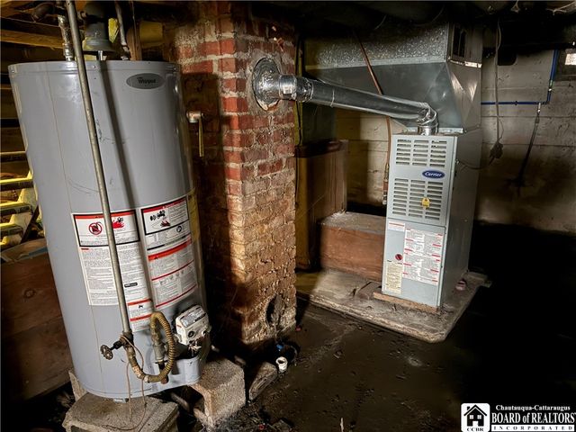 29 Railroad Avenue, Carroll, NY 14738