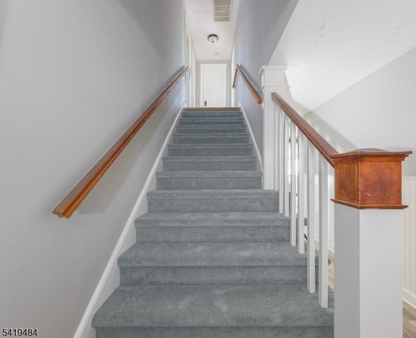 14 Vessel Rd, Ocean Twp., NJ 08758