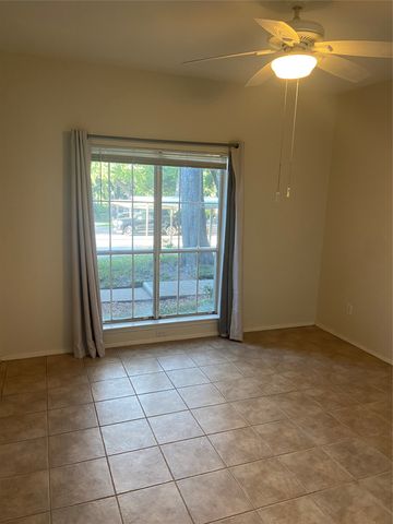 8601 Park Lane 212, Dallas, TX 75231