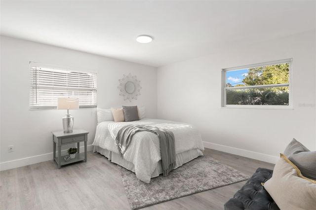 5931 DENVER STREET NE, St Petersburg, FL 33703