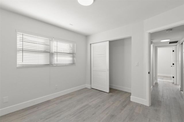 5931 DENVER STREET NE, St Petersburg, FL 33703