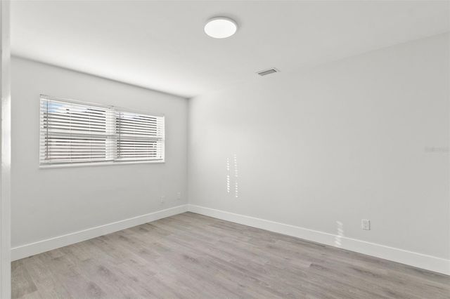 5931 DENVER STREET NE, St Petersburg, FL 33703