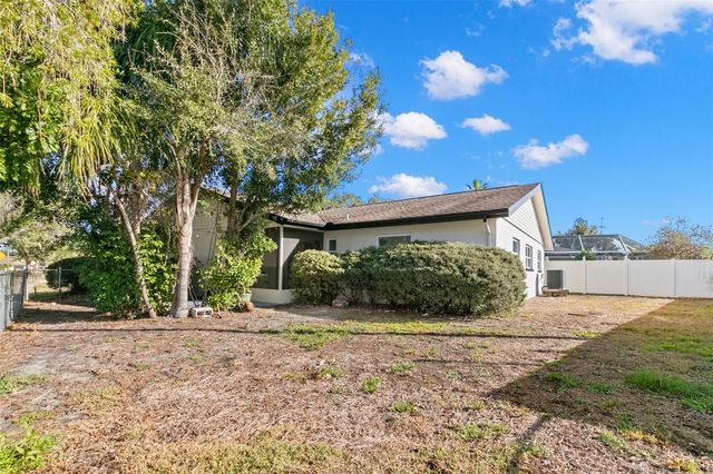 5931 DENVER STREET NE, St Petersburg, FL 33703