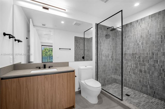 91 NW 27th Street 101, Miami, FL 33127