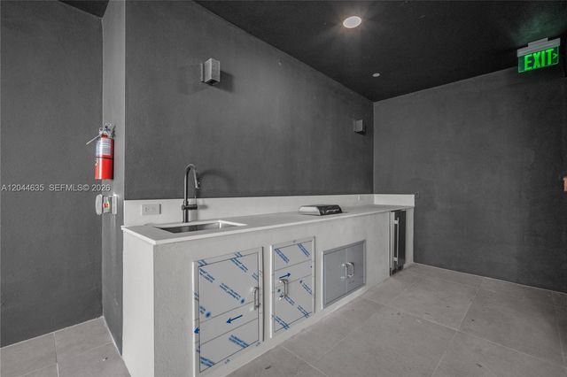 91 NW 27th Street 101, Miami, FL 33127