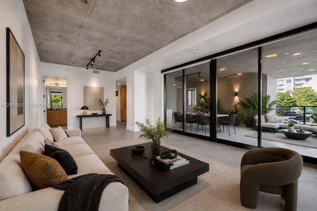 91 NW 27th Street 101, Miami, FL 33127