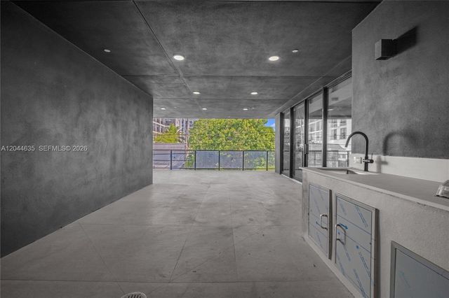 91 NW 27th Street 101, Miami, FL 33127