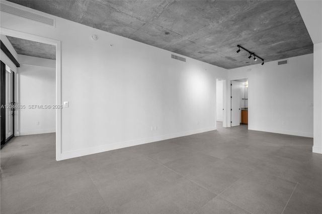 91 NW 27th Street 101, Miami, FL 33127