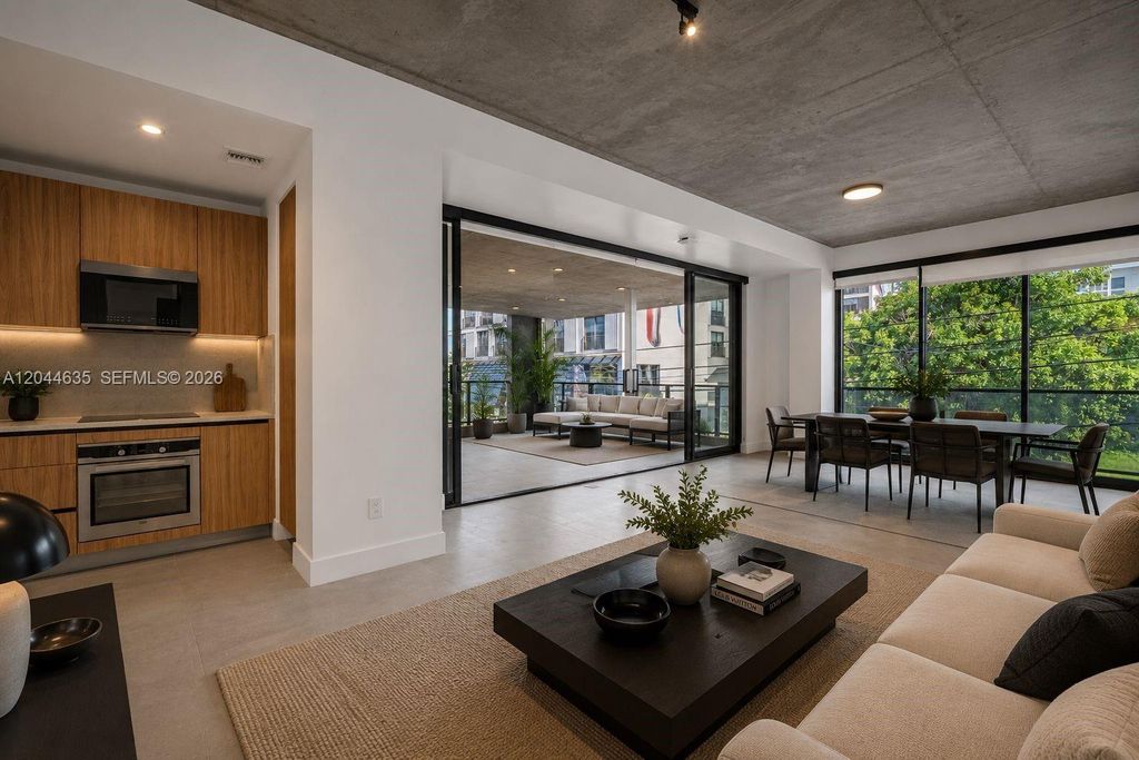 91 NW 27th Street 101, Miami, FL 33127
