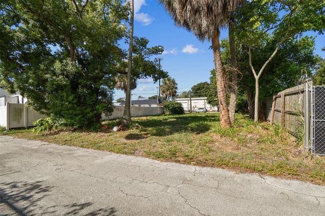 2903 N 34TH STREET, Tampa, FL 33605