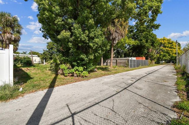 2903 N 34TH STREET, Tampa, FL 33605