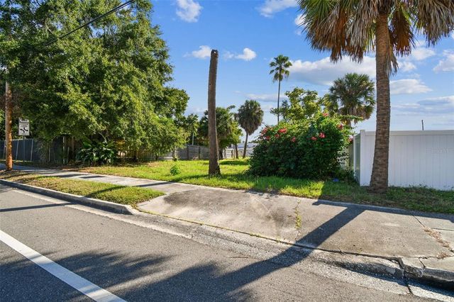 2903 N 34TH STREET, Tampa, FL 33605