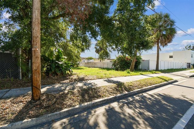 2903 N 34TH STREET, Tampa, FL 33605