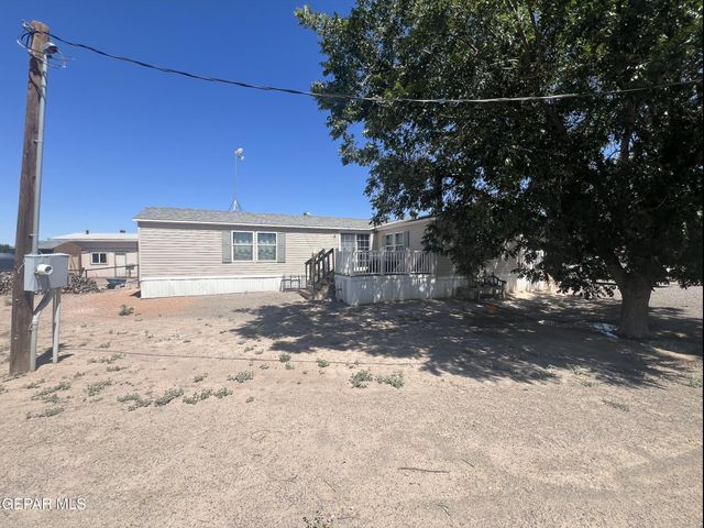 1000 NEWMAN, Fabens, TX 79838