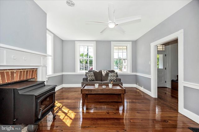 133 E MAIN ST, Sharpsburg, MD 21782
