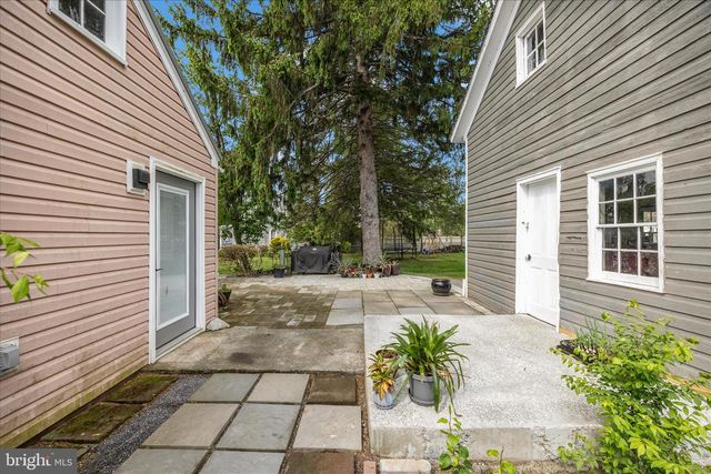 133 E MAIN ST, Sharpsburg, MD 21782
