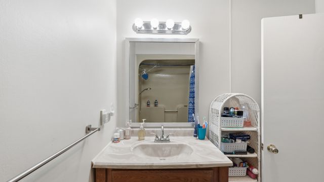 929 S Franklin St, Tullahoma, TN 37388