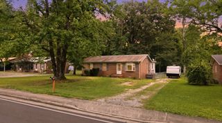 929 S Franklin St, Tullahoma, TN 37388
