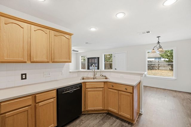 11406 Robert Wooding DR, Austin, TX 78748