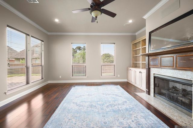 37441 Amalfi Dr, Prairieville, LA 70769
