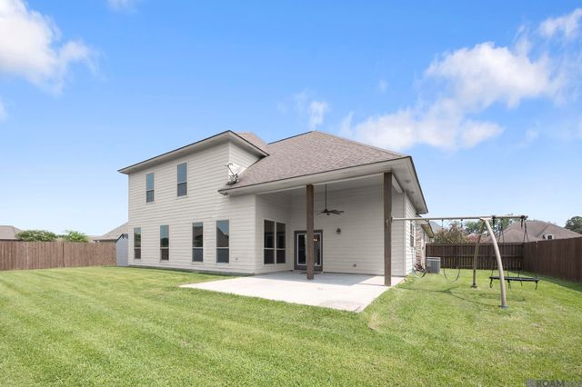 37441 Amalfi Dr, Prairieville, LA 70769