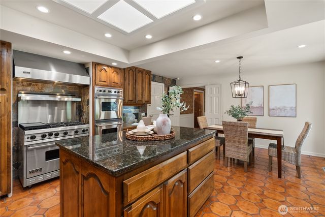 4430 Green Cove Street NW, Olympia, WA 98502